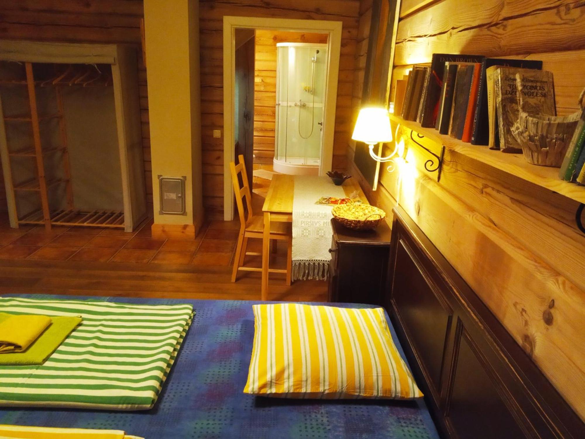 Senosios Geguzines Ukis Guest House Room photo