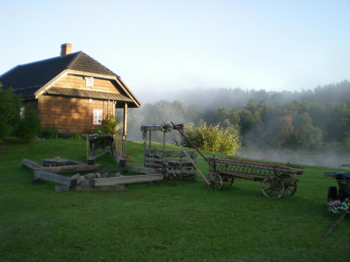 Senosios Geguzines Ukis Guest House Exterior photo